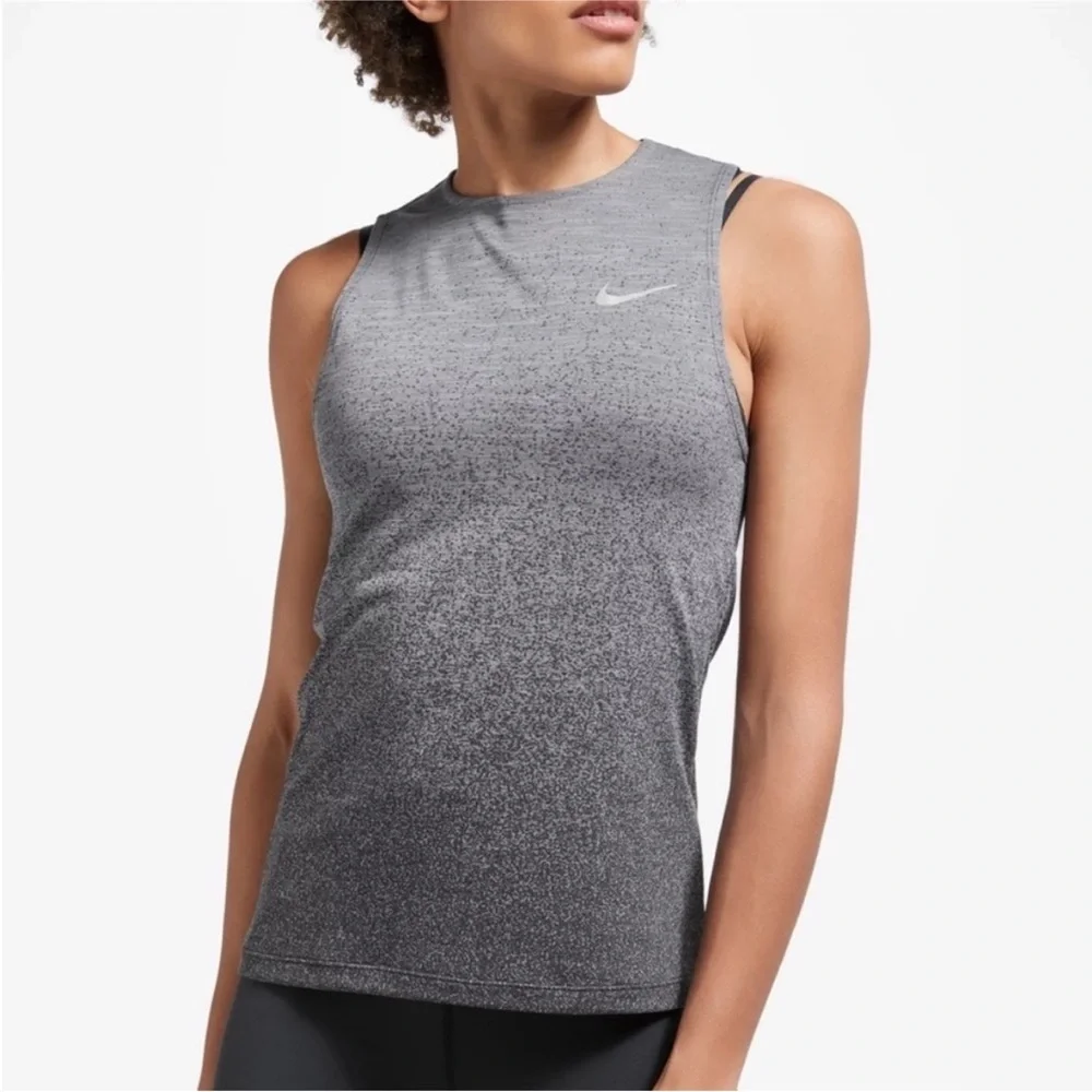 Nike Women’s Medalist Dri-fit Running tank Gray & Black size medium - Picture 10 of 10